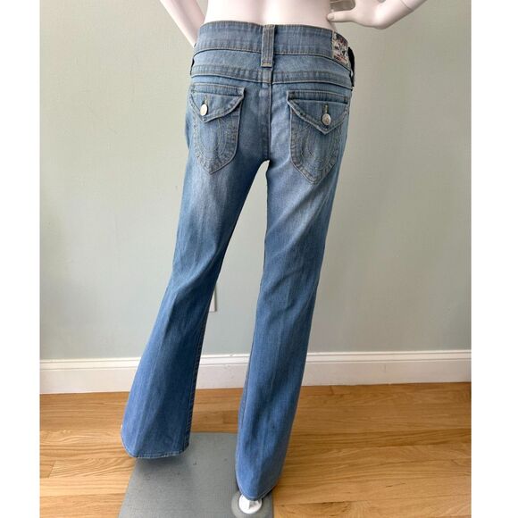True Religion Becky Jeans Light Wash Y2K Distressed Bootcut Denim Women's sz 28 - Picture 1 of 11